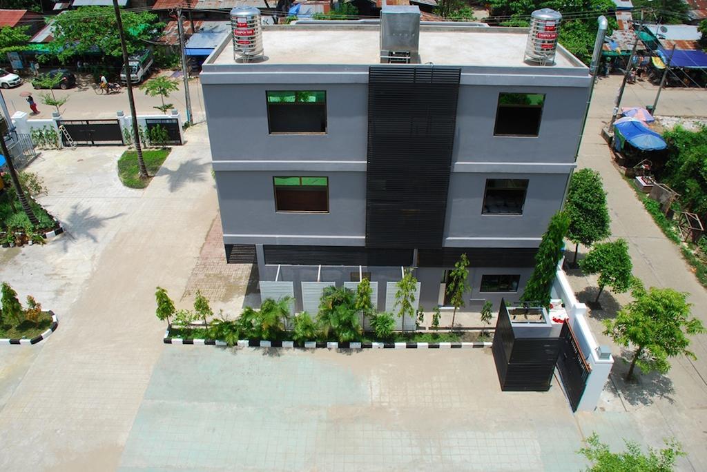 Hotel 72 Γιανγκόν Εξωτερικό φωτογραφία