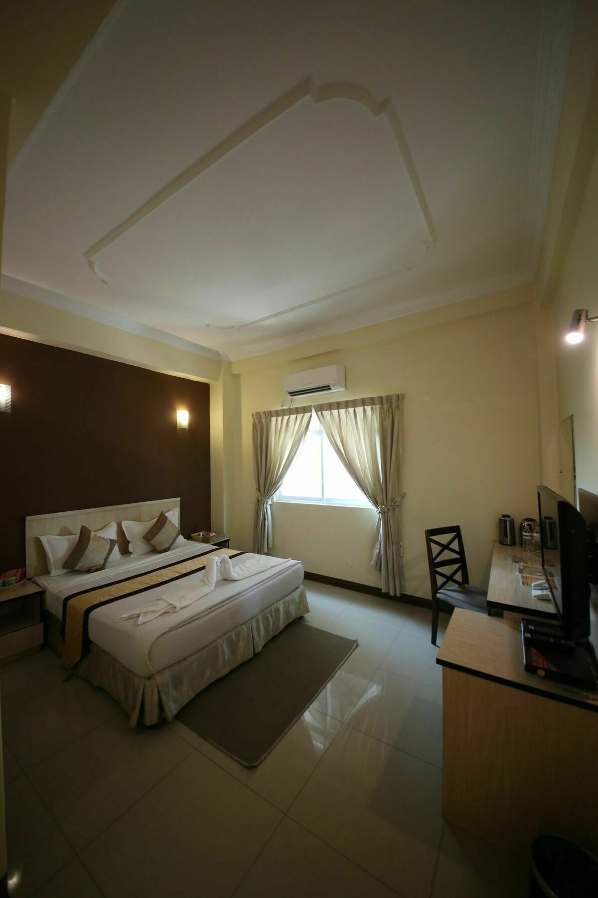 Hotel 72 Γιανγκόν Εξωτερικό φωτογραφία