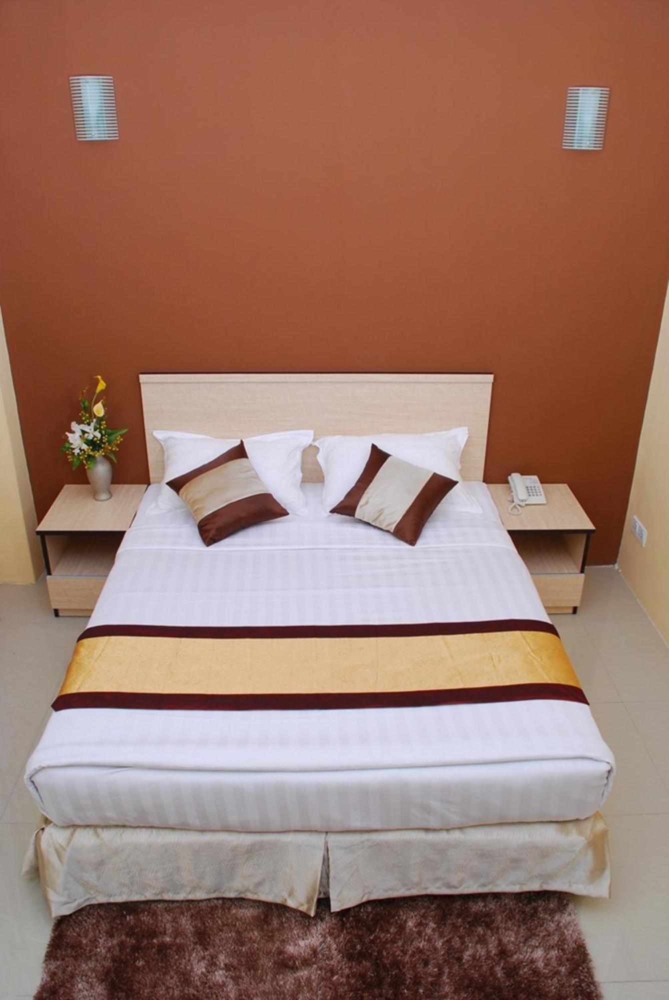 Hotel 72 Γιανγκόν Εξωτερικό φωτογραφία