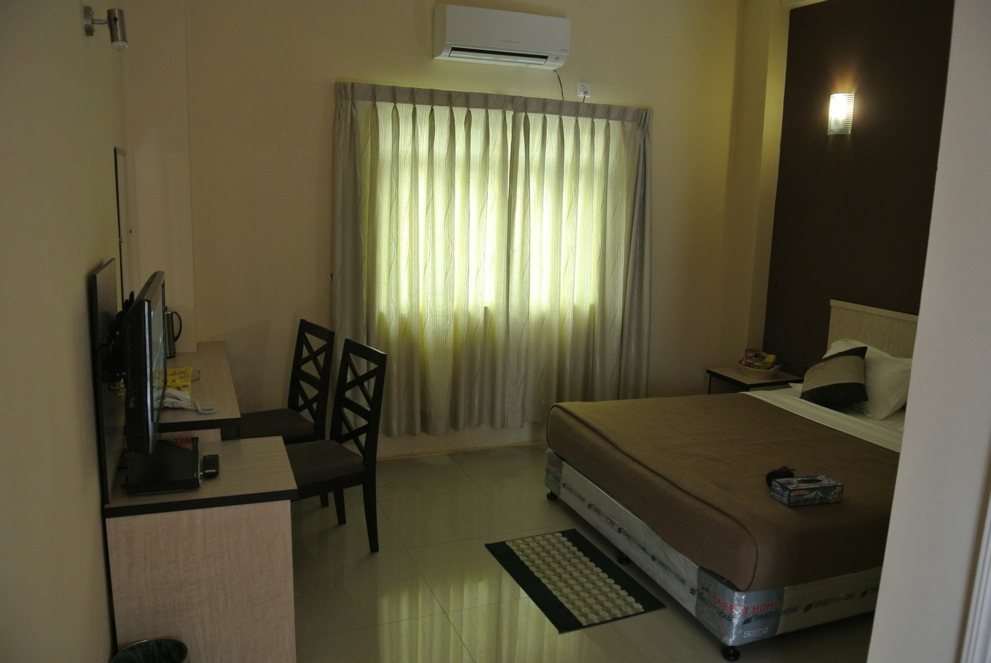 Hotel 72 Γιανγκόν Εξωτερικό φωτογραφία