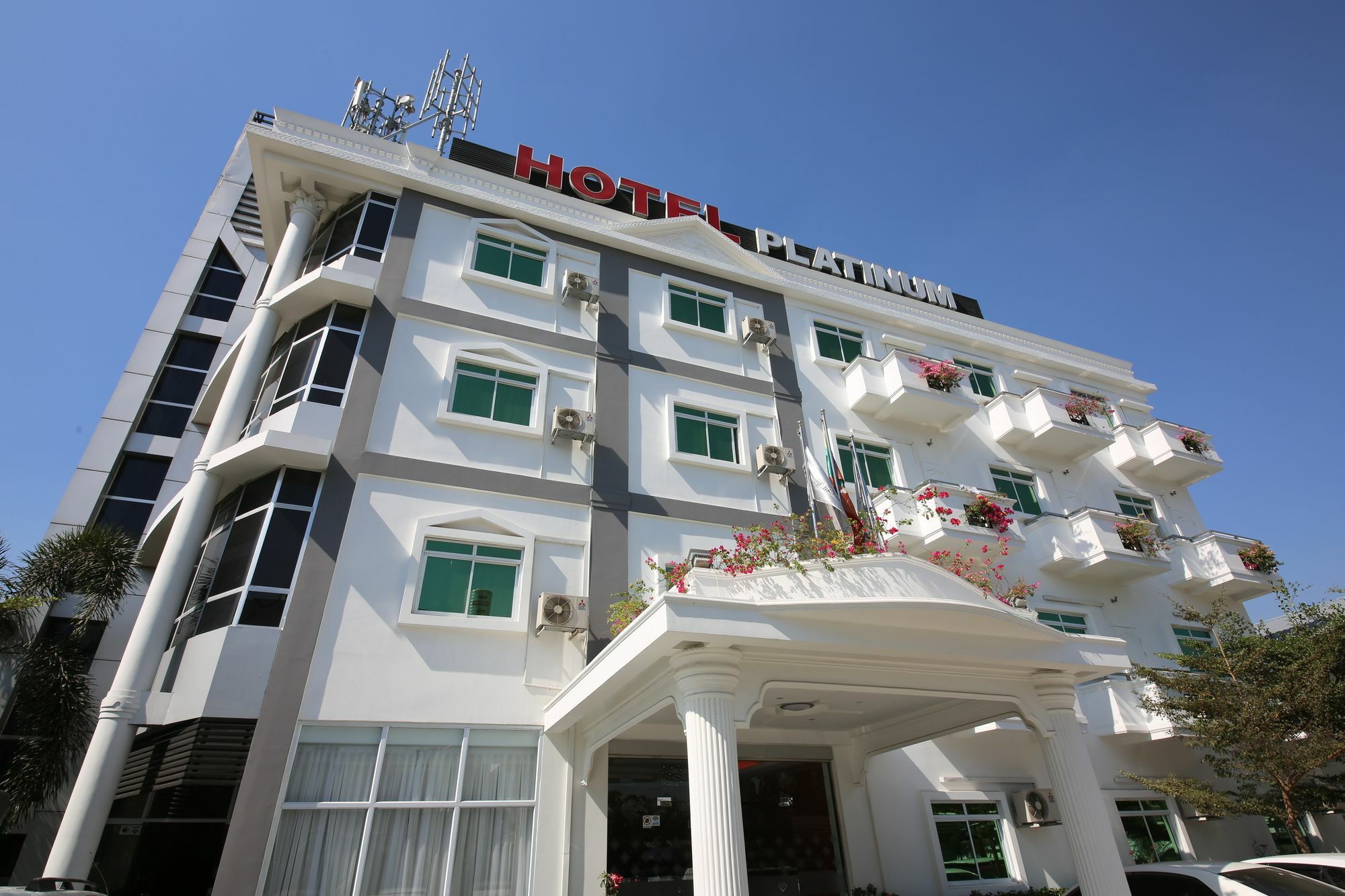 Hotel 72 Γιανγκόν Εξωτερικό φωτογραφία