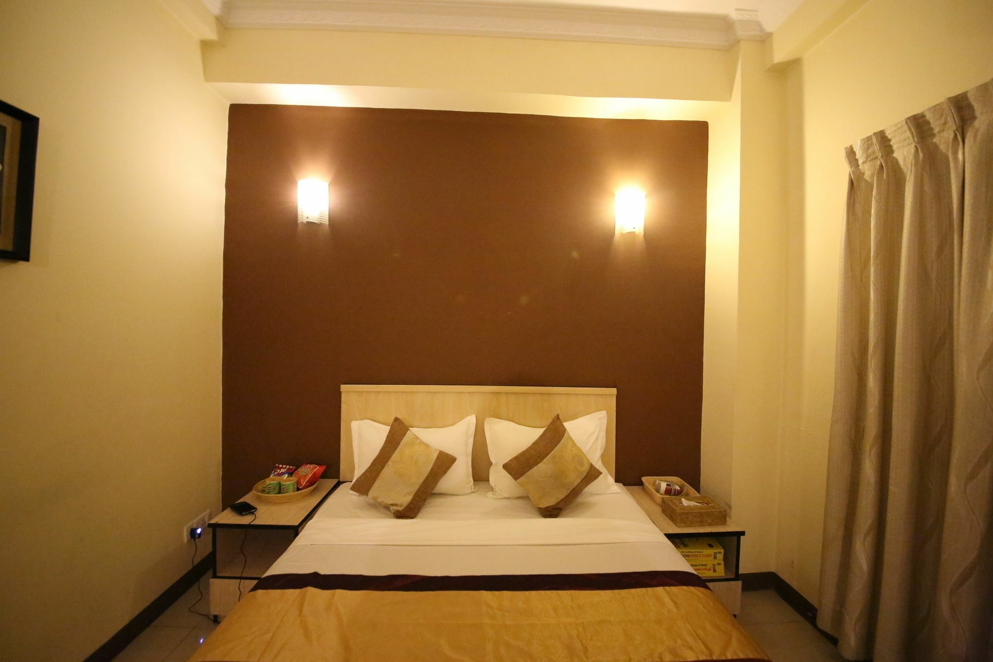 Hotel 72 Γιανγκόν Εξωτερικό φωτογραφία